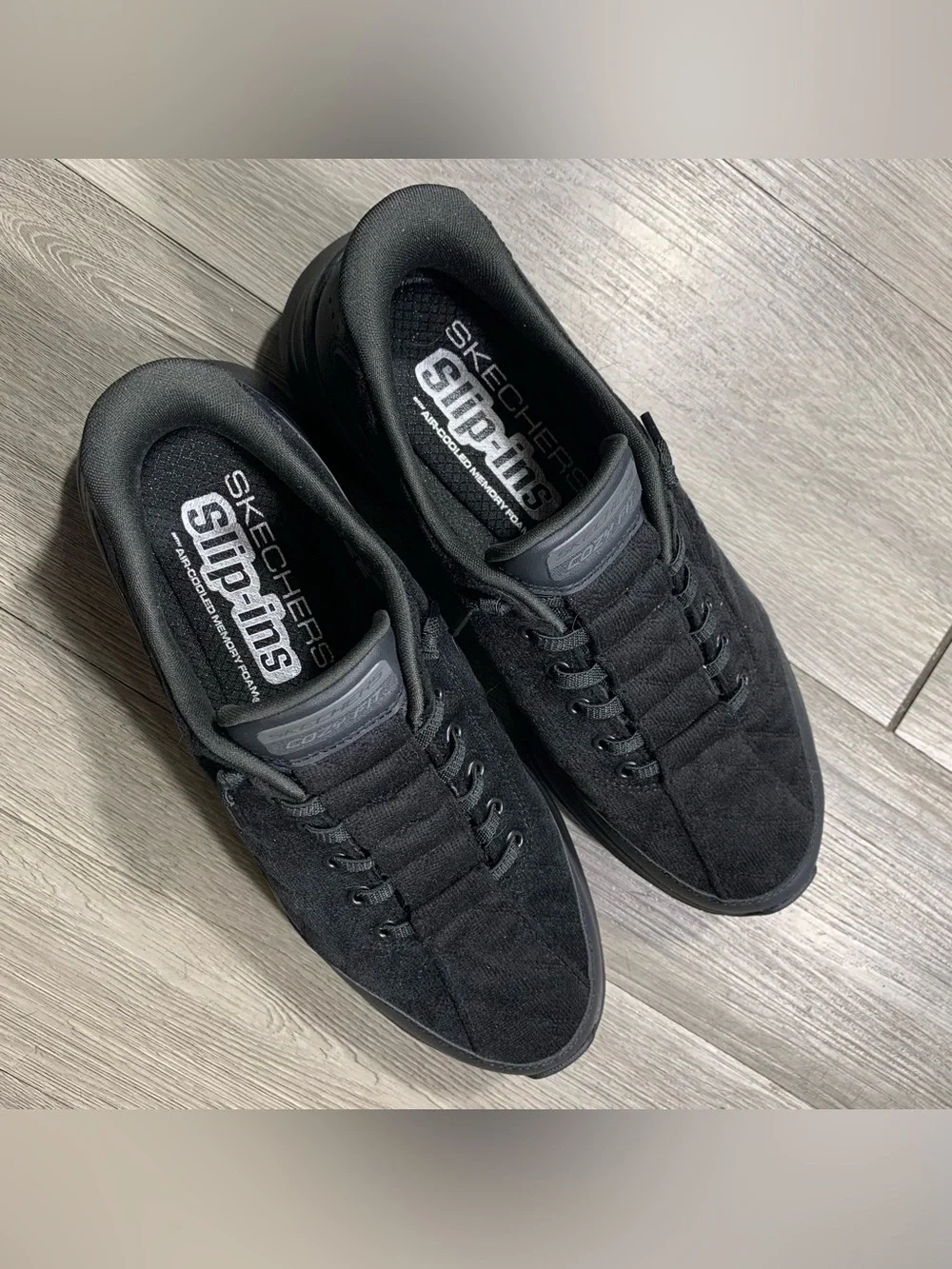 Skechers Slip-ins: Contour Foam - Cozy Fit Cordelux Black NWOT SIZE 8.5